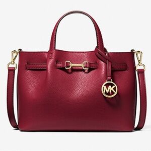 🌺Michael Kors Carson Small Pebbled Satchel🌺